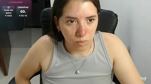 spicey latina online show from 06-23-26, 10:41
