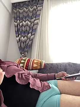 Snapshot of burakking chatting on 03-18-26, 11:02 burakking online show from 03-18-26, 11:02