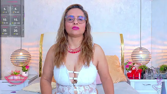 MarilynVega1 online show from 07-17-26, 09:19