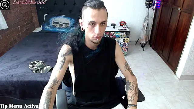 Snapshot of davidroses420 chatting on 11-23-25, 05:35 davidroses420 online show from 11-23-25, 05:35