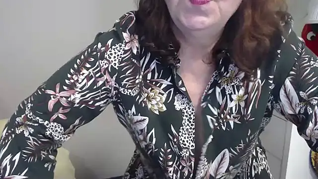 Adelewildx online show from 03-20-25, 08:09