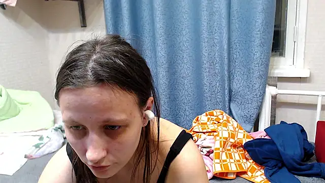 Snapshot of alisacucumber chatting on 11-08-25, 04:40 alisacucumber online show from 11-08-25, 04:40