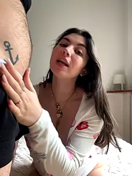 Snapshot of couplepenetration chatting on 11-14-25, 08:35 couplepenetration online show from 11-14-25, 08:35