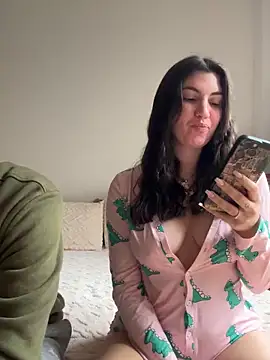 Snapshot of couplepenetration chatting on 11-26-25, 09:54 couplepenetration online show from 11-26-25, 09:54