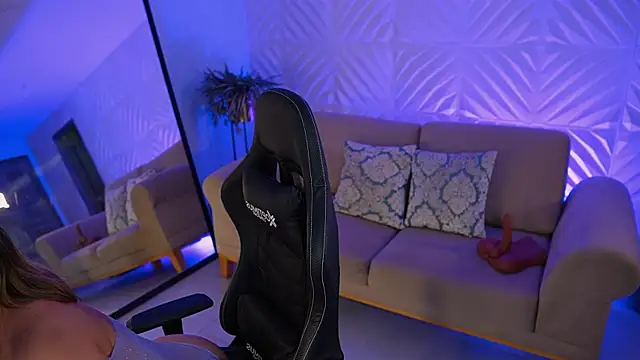 KylaMorrison online show from 03-27-26, 11:43