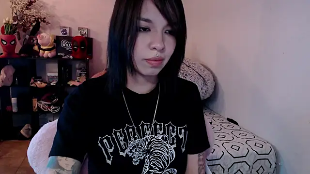 Snapshot of babyakem chatting on 09-13-25, 04:12 babyakem online show from 09-13-25, 04:12