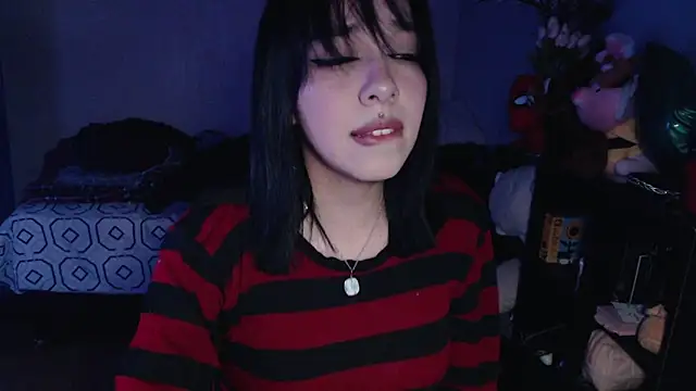 Snapshot of babyakem chatting on 11-12-25, 04:13 babyakem online show from 11-12-25, 04:13