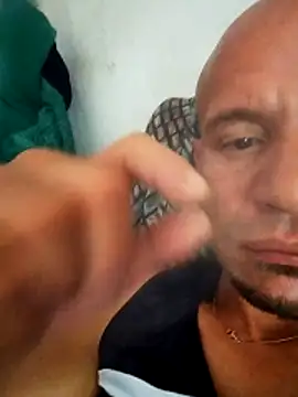 Snapshot of atribo1 chatting on 03-21-26, 01:37 atribo1 online show from 03-21-26, 01:37