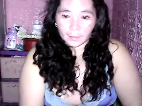 hotpusie 4u online show from 02-07-26, 05:27