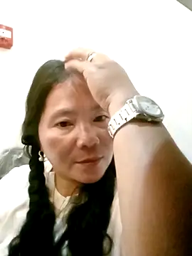 Snapshot of hotpusie_4u chatting on 05-02-26, 02:55 hotpusie 4u online show from 05-02-26, 02:55
