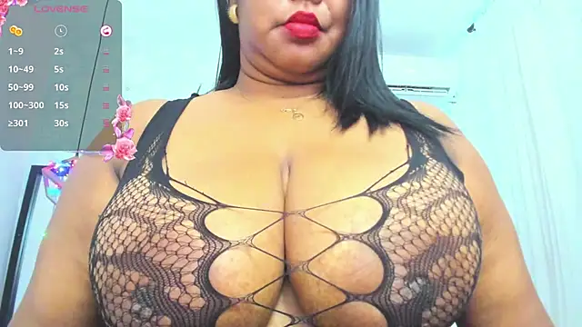 Snapshot of Ebonybreastvh chatting on 12-14-24, 07:46 Ebonybreastvh online show from 12-14-24, 07:46