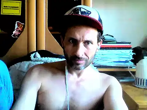 Snapshot of FireFox_Feel chatting on 03-16-25, 07:48 FireFox Feel online show from 03-16-25, 07:48