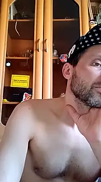 Snapshot of FireFox_Feel chatting on 03-20-25, 11:05 FireFox Feel online show from 03-20-25, 11:05