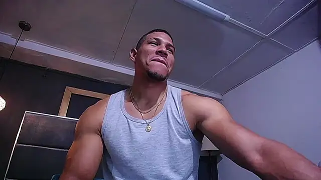 Snapshot of teddyfit19cm chatting on 06-26-26, 01:04 teddyfit19cm online show from 06-26-26, 01:04