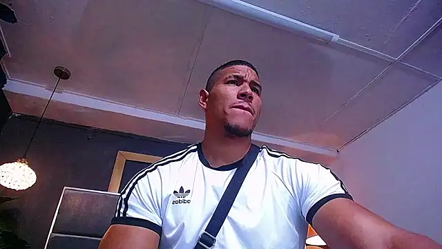 Snapshot of teddyfit19cm chatting on 07-16-26, 01:06 teddyfit19cm online show from 07-16-26, 01:06