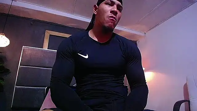 Snapshot of teddyfit19cm chatting on 07-29-26, 01:53 teddyfit19cm online show from 07-29-26, 01:53