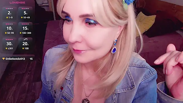  unique cam  online show from 03-15-25, 02:01