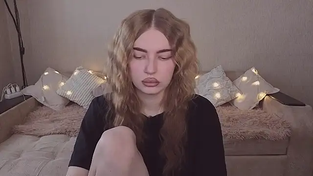 ViolettaLopez online show from 03-21-26, 01:37