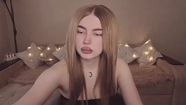 ViolettaLopez online show from 03-28-26, 02:27