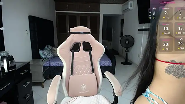 ashley morgan 18 online show from 03-06-25, 02:09