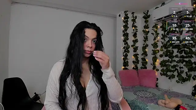 ashley morgan 18 online show from 07-29-26, 03:15