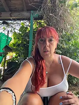 sofy alone online show from 01-18-26, 01:15