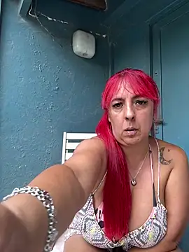 sofy alone online show from 02-24-26, 06:28