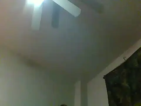 Snapshot of thefire420 chatting on 02-02-25, 09:30 thefire420 online show from 02-02-25, 09:30