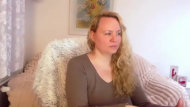 Sarah4you online show from 01-28-25, 12:47