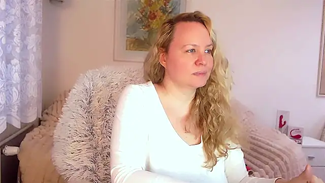 Sarah4you online show from 02-01-25, 03:50