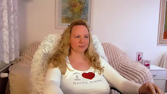 Sarah4you online show from 02-02-25, 07:14