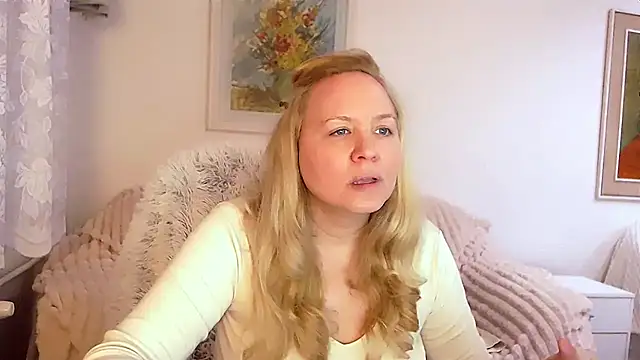 Sarah4you online show from 02-27-25, 09:47