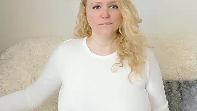 Sarah4you online show from 04-04-26, 12:24