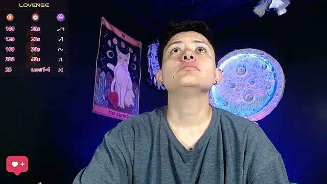 girl intense444 online show from 01-06-26, 12:53