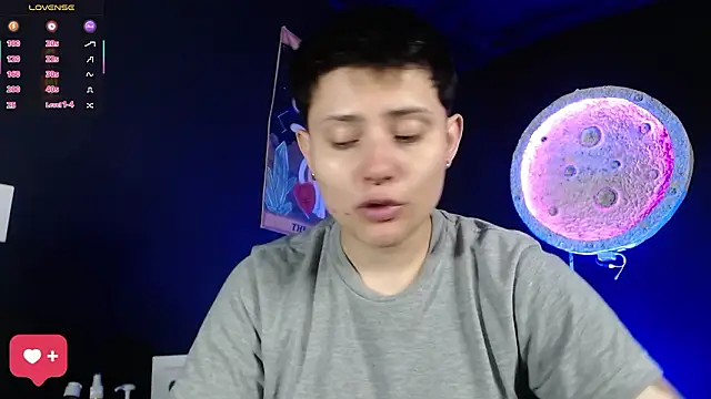 girl intense444 online show from 03-20-26, 01:27