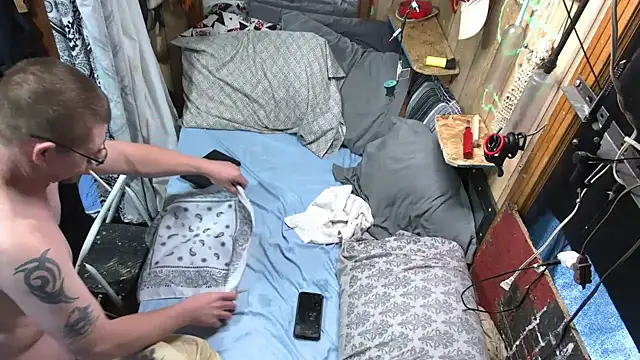 sex4fun 21 online show from 02-22-25, 06:19