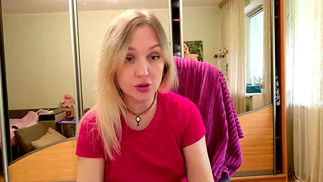 ModelEva online show from 05-10-26, 08:08