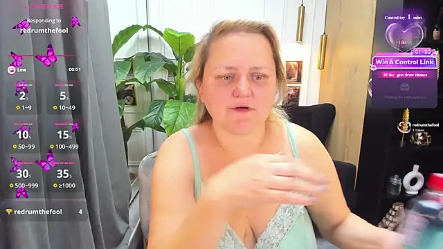 Snapshot of ScarlettSoft chatting on 06-29-26, 05:46 ScarlettSoft online show from 06-29-26, 05:46