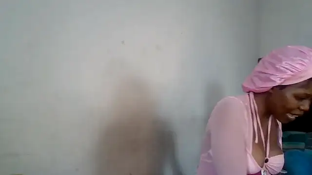 Snapshot of cherryontopy chatting on 03-22-25, 12:46 cherryontopy online show from 03-22-25, 12:46