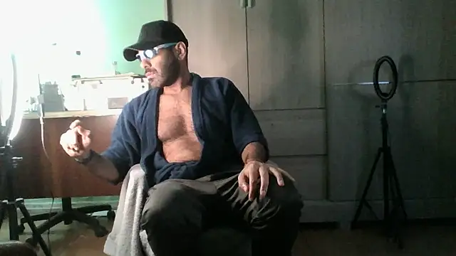 MILITARS online show from 06-25-26, 11:53