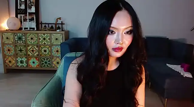 LinaKimthai online show from 02-13-25, 03:14