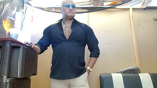 hardrock982 online show from 01-28-25, 01:27