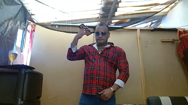 hardrock982 online show from 02-06-25, 01:32