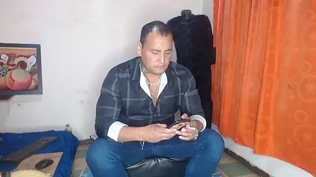 hardrock982 online show from 02-24-25, 02:58