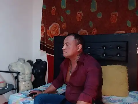 hardrock982 online show from 11-21-25, 02:38