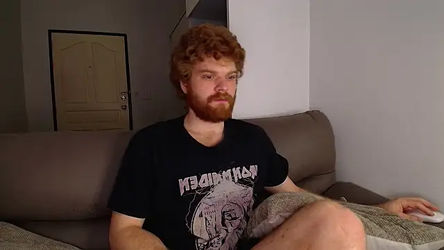 Snapshot of kinkypumpkinboy chatting on 02-15-26, 07:51 kinkypumpkinboy online show from 02-15-26, 07:51