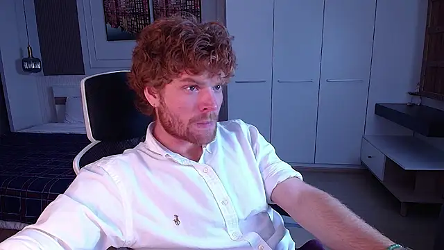 Snapshot of kinkypumpkinboy chatting on 03-15-26, 08:15 kinkypumpkinboy online show from 03-15-26, 08:15