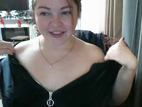 Snapshot of cute__cherry chatting on 12-27-24, 11:39 cute  cherry online show from 12-27-24, 11:39