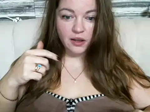 Snapshot of cute__cherry chatting on 01-02-25, 09:07 cute  cherry online show from 01-02-25, 09:07