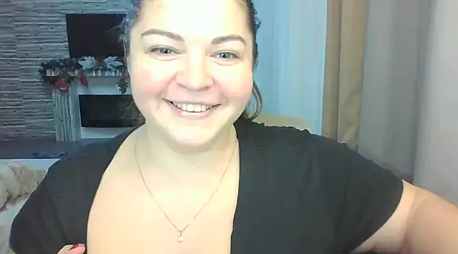 Snapshot of cute__cherry chatting on 01-18-25, 02:12 cute  cherry online show from 01-18-25, 02:12
